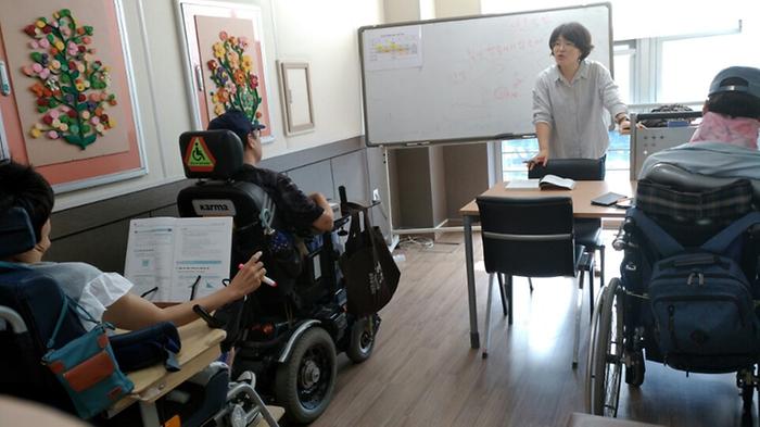 장애성인 검정고시반 『꿈드림』(교육부 공모, 2017 지역평생교육 활성화 지원사업)